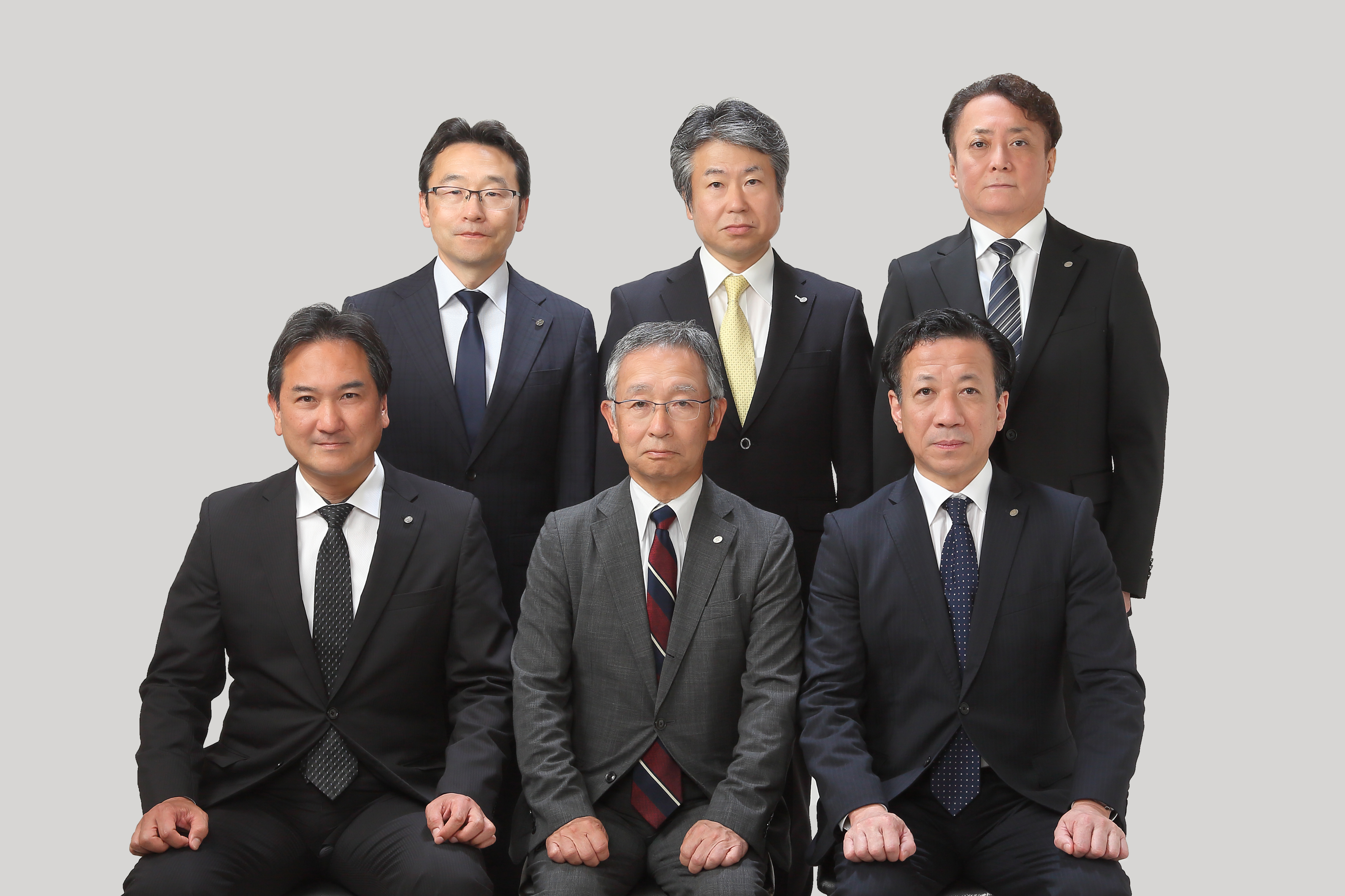 日本ケミファ株式会社 執行役員写真