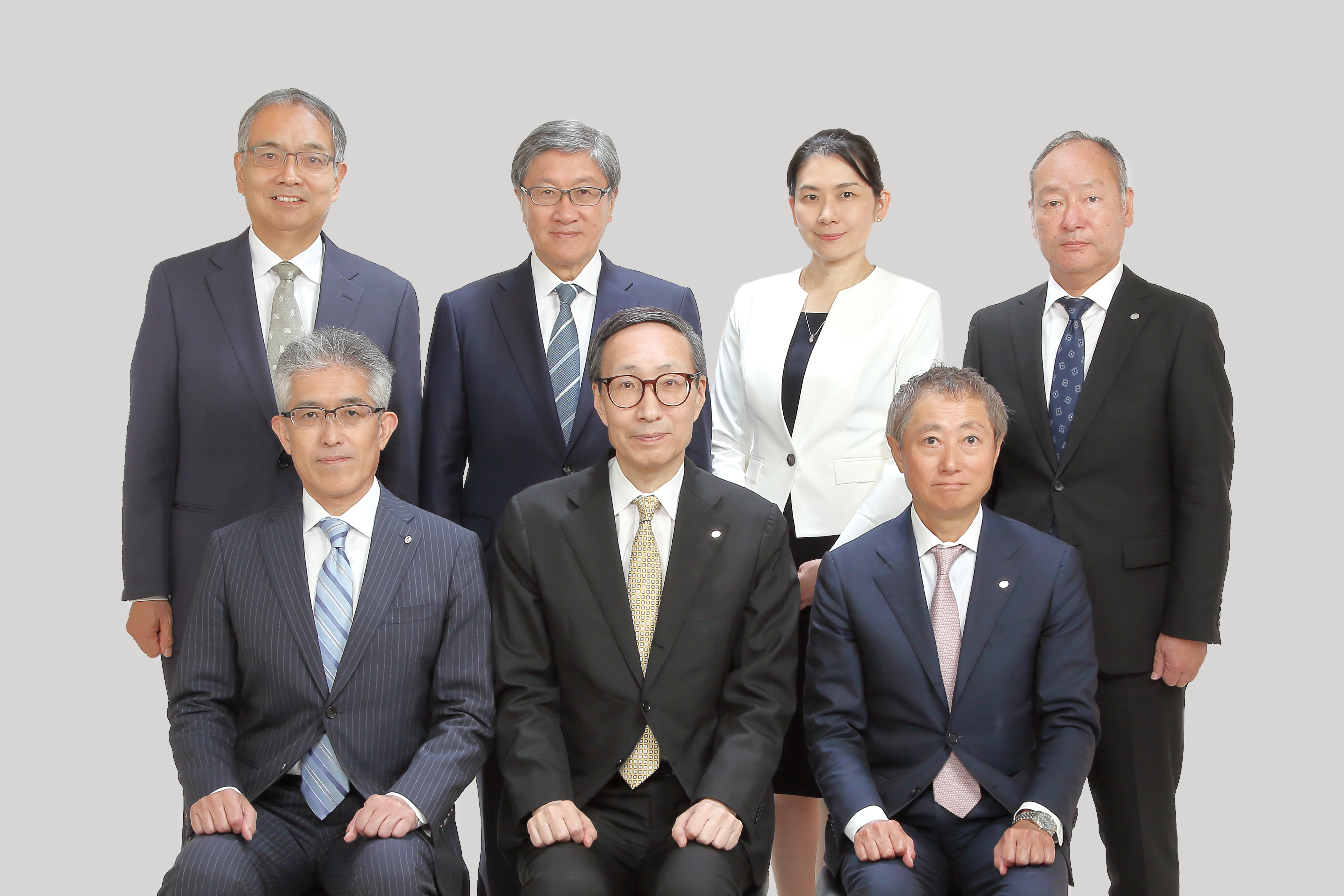 日本ケミファ株式会社　取締役写真
